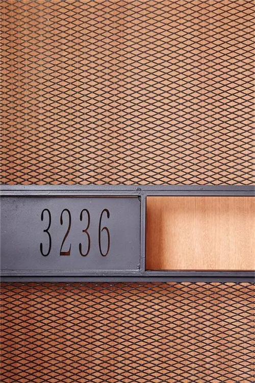 這樣的酒店門牌好設計，你會一眼就記住嗎？